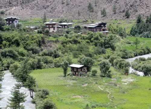Buthan: Wo mehr Kohlendioxid gebunden wird als produziert